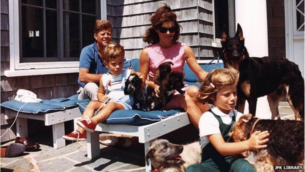 the kennedy's and their dogs